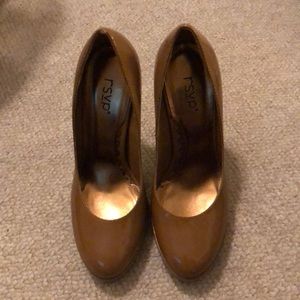 RSVP camel heels